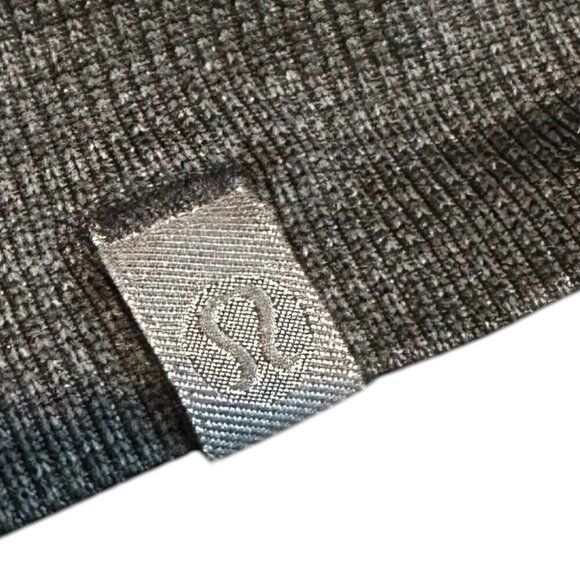 Lululemon Breeze By Muscle Tank Top Shirt Breathable Athleisure Athletic Size 8 - Picture 7 of 11